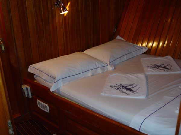 M/S Surgun D: Cabin