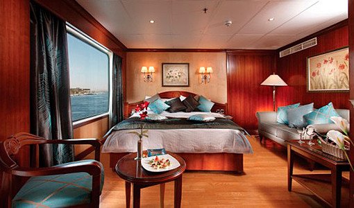 Amarco Presidential Suite