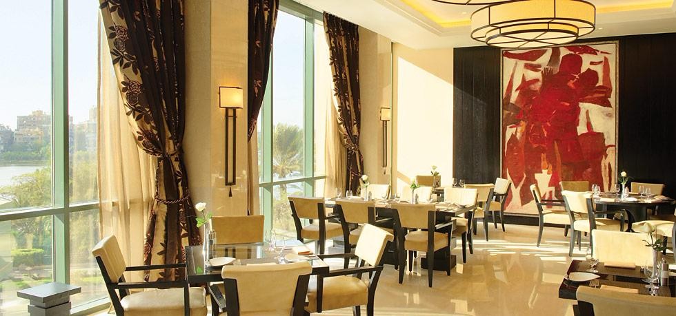 Fairmont Nile City Hotel, Cairo